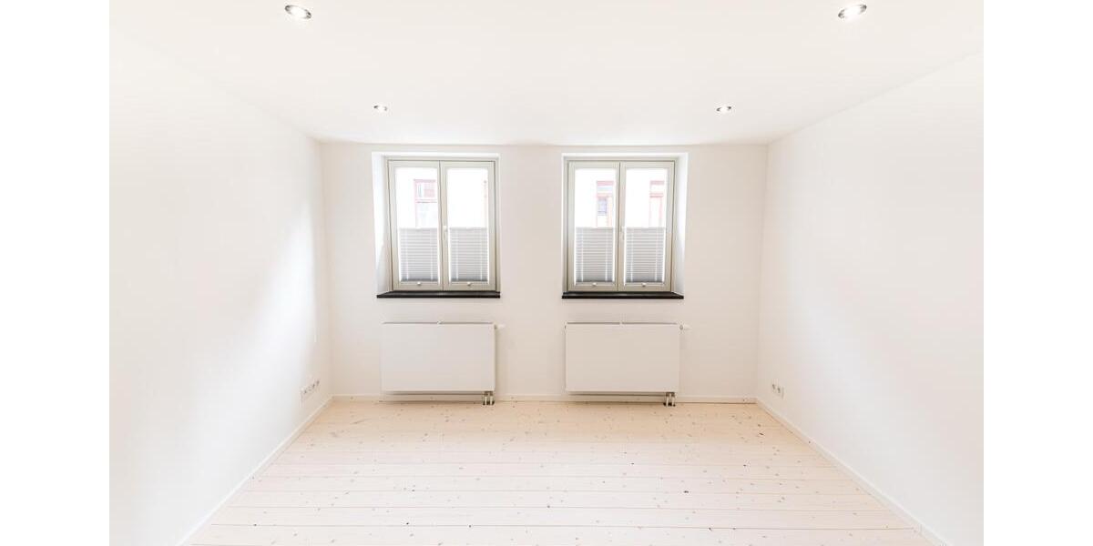 Reihenhaus Wismar Altstadt - 4 Zimmer, 140 m&sup2;, 1.650&euro; | Angebot:25221704