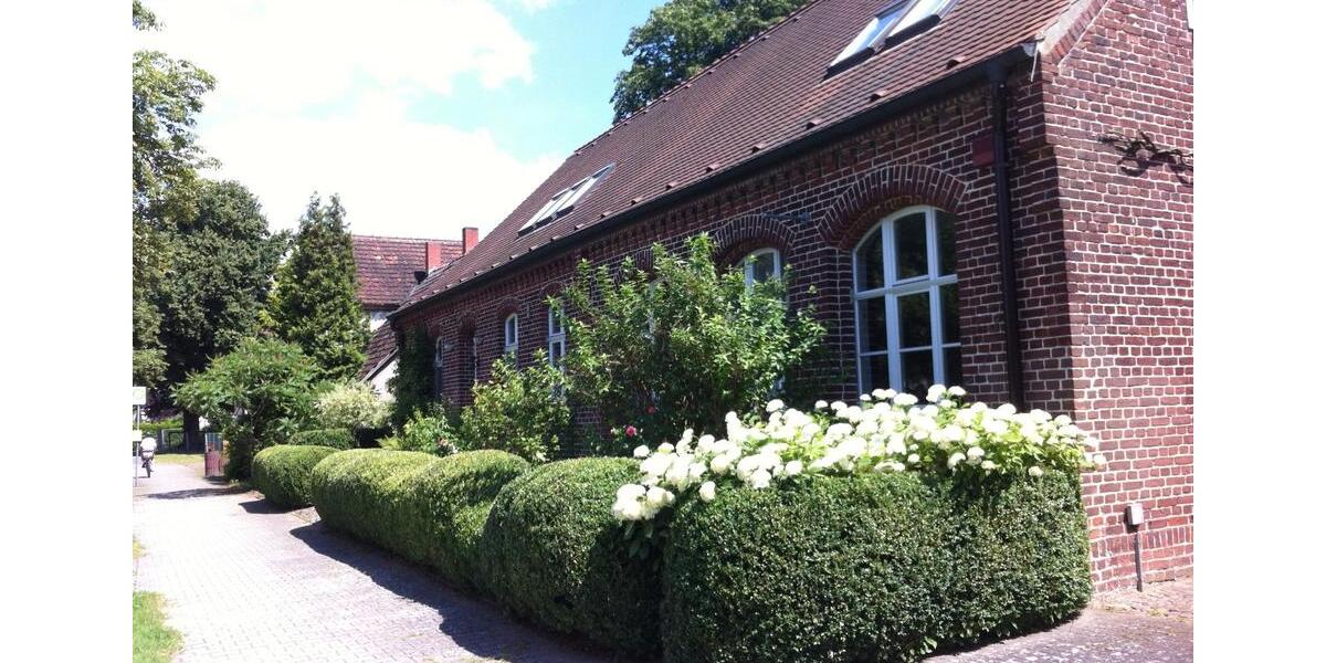 Dachgeschoßwohnung Neustadt (Dosse) - 1.5 Zimmer, 35 m&sup2;, 500&euro; | Angebot:25161904