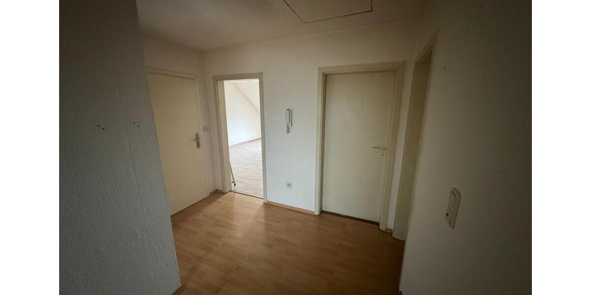 Dachgeschoßwohnung Ebern - 3 Zimmer, 80 m&sup2;, 500&euro; | Angebot:24946649