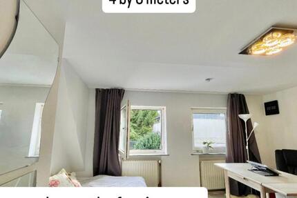 großes Zimmer mit Terasse und Garten in 2-Frauen-Wg 3 zimmer