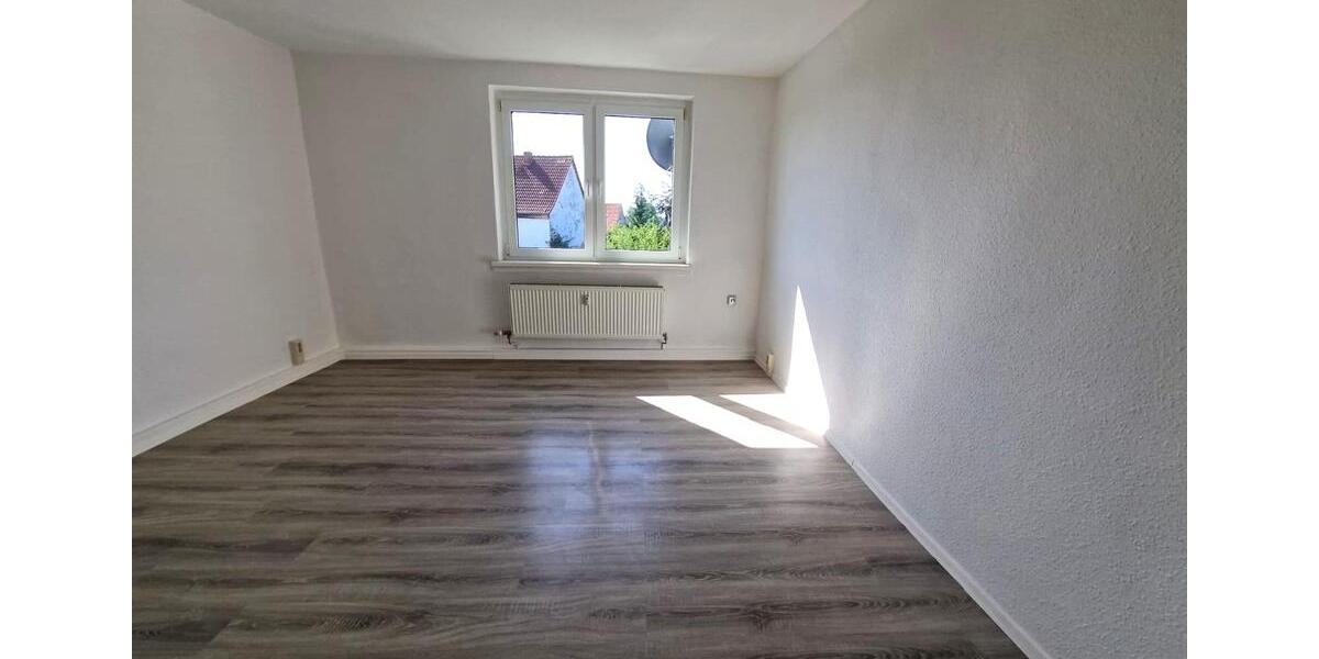 Etagenwohnung Hötensleben - 3 Zimmer, 60 m&sup2;, 358&euro; | Angebot:23630497