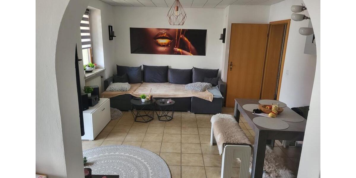 Etagenwohnung Elsendorf - 4 Zimmer, 149 m&sup2;, 1.569&euro; | Angebot:26225252