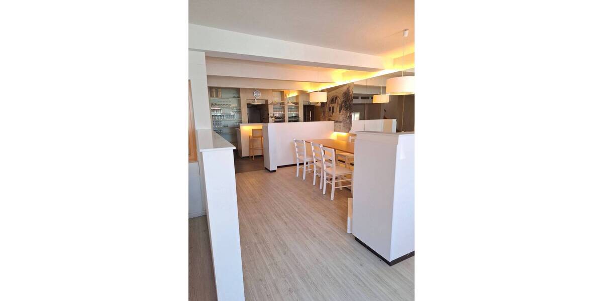 Gewerbeobjekt Nordhausen Zentrum - 4 Zimmer, 230 m&sup2;, 1.499&euro; | Angebot:25771431