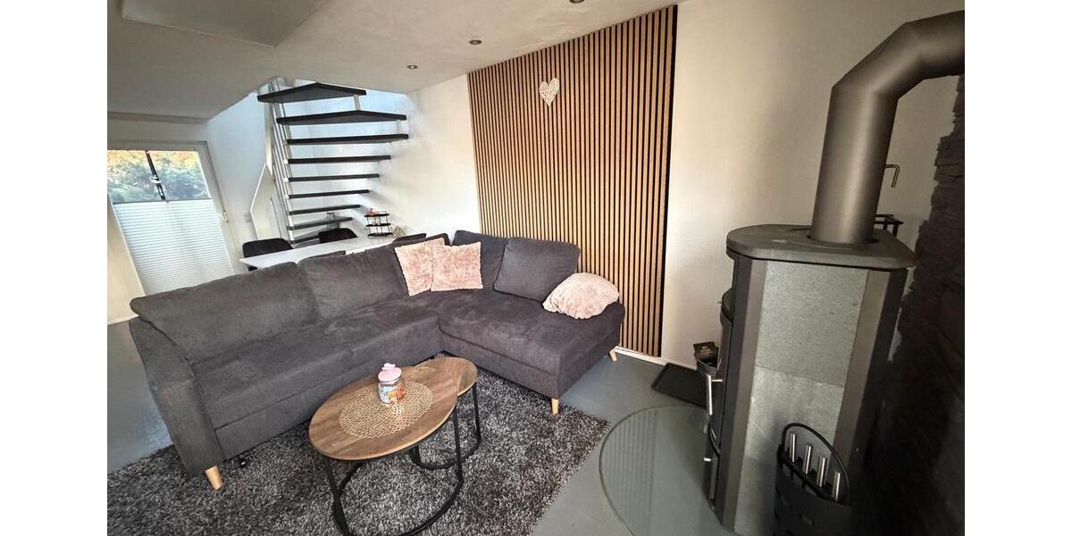 Einfamilienhaus Oerlenbach - 3 Zimmer, 105 m&sup2;, 920&euro; | Angebot:26205853