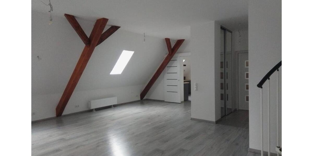 Dachgeschoßwohnung Zweibrücken - 1 Zimmer, 68 m&sup2;, 700&euro; | Angebot:26137465