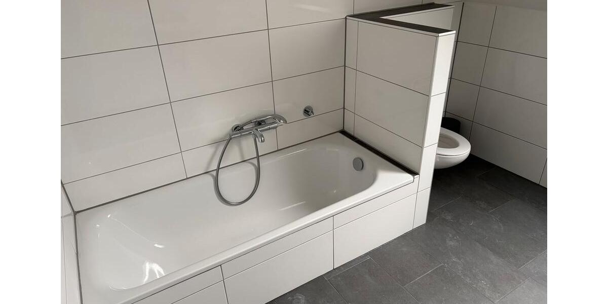 Dachgeschoßwohnung Schierling - 2 Zimmer, 75 m&sup2;, 650&euro; | Angebot:25756812