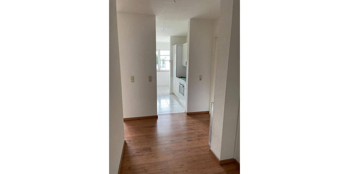 2 Zimmer Wohnung im wunderschönen Krebsförden mit großem Balkon 2 zimmer