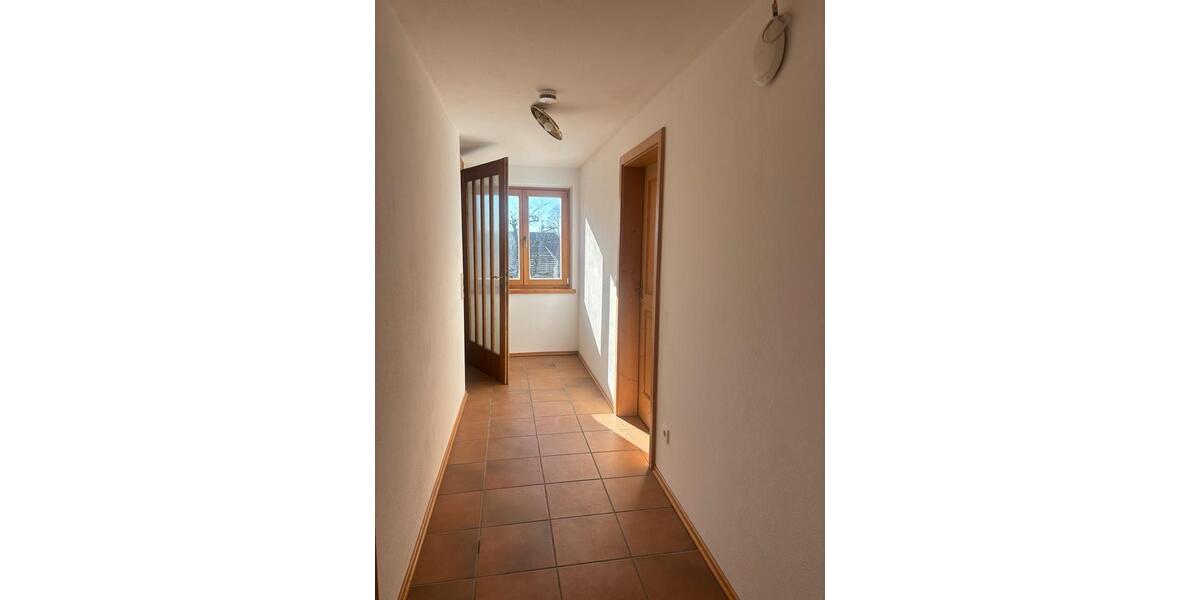 Terrassenwohnung Dietramszell - 3 Zimmer, 114 m&sup2;, 1.100&euro; | Angebot:25239538