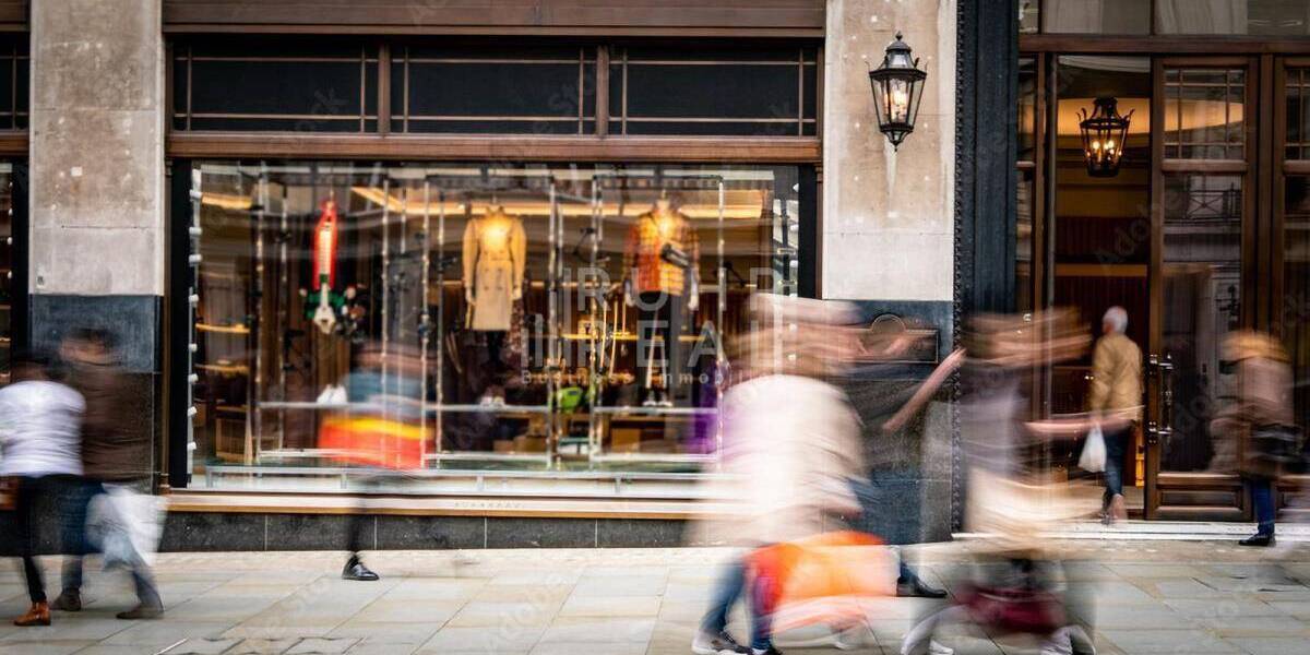 Alleinstehende Einzelhandelsfläche | eigene PKW-Stellplätze zimmer