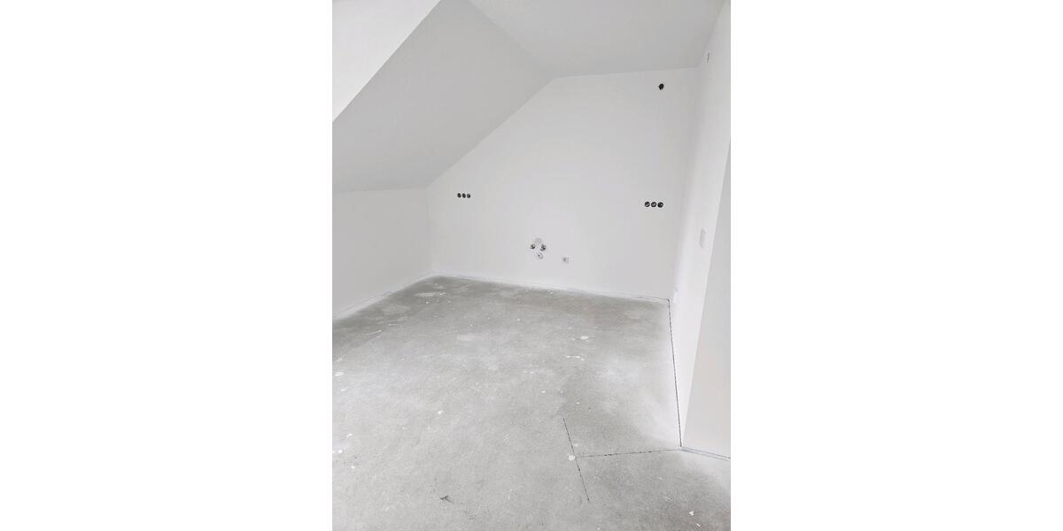 Dachgeschoßwohnung Wittmund - 3 Zimmer, 77 m&sup2;, 920&euro; | Angebot:25392854
