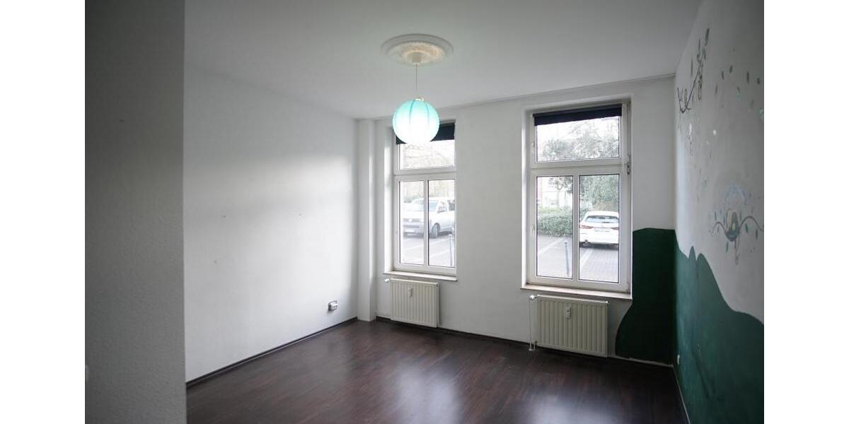 Erdgeschoßwohnung Oberhausen - 2 Zimmer, 67 m&sup2;, 599&euro; | Angebot:24764485