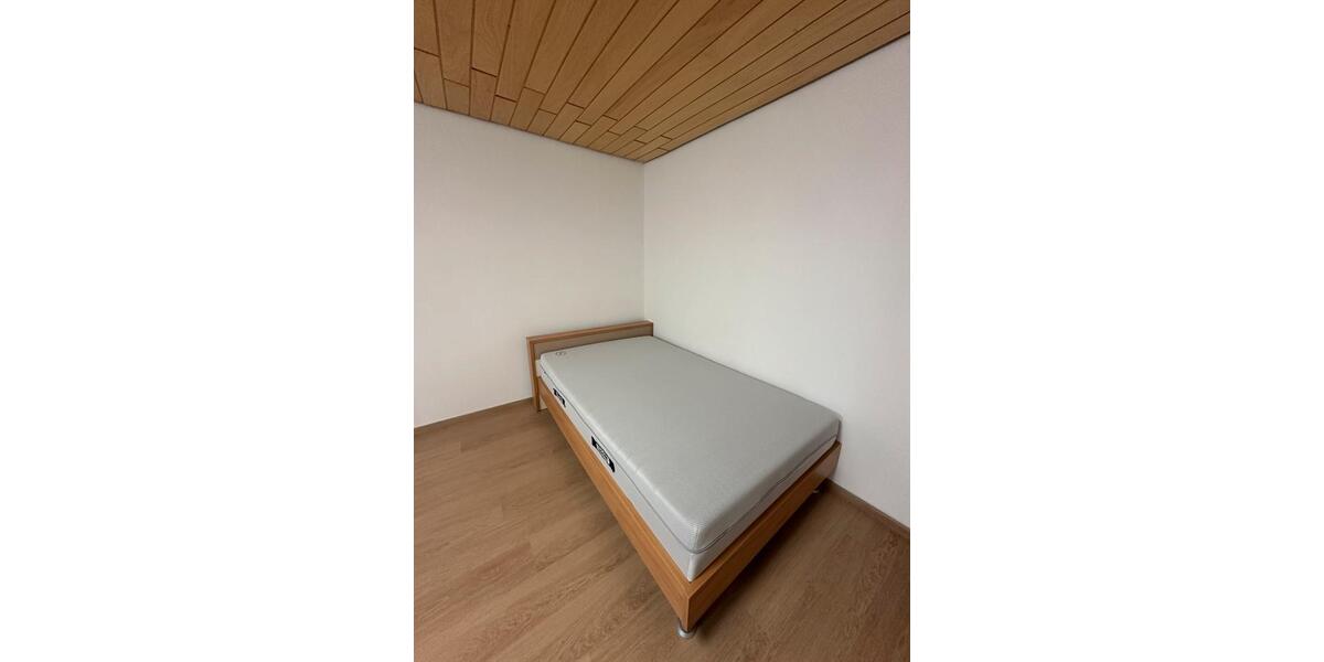 Wohnen auf Zeit Würzburg Heuchelhof - 1 Zimmer, 39 m&sup2;, 325&euro; | Angebot:26317483