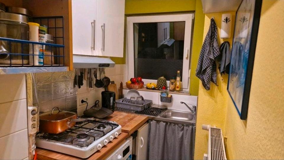 Hochparterre Duisburg Ruhrort - 1 Zimmer, 32 m&sup2;, 1.050&euro; | Angebot:26143086