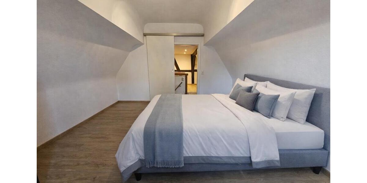 Eckert-Rinallo Immobilien Ein ganzes Haus für Sie allein – bezugsbereit ab sofort 4 zimmer