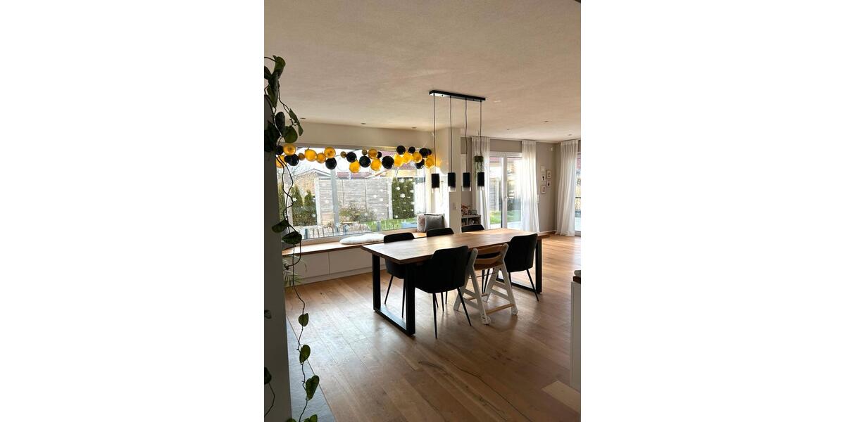 Einfamilienhaus Kettershausen - 6 Zimmer, 212 m&sup2;, 2.000&euro; | Angebot:25046990