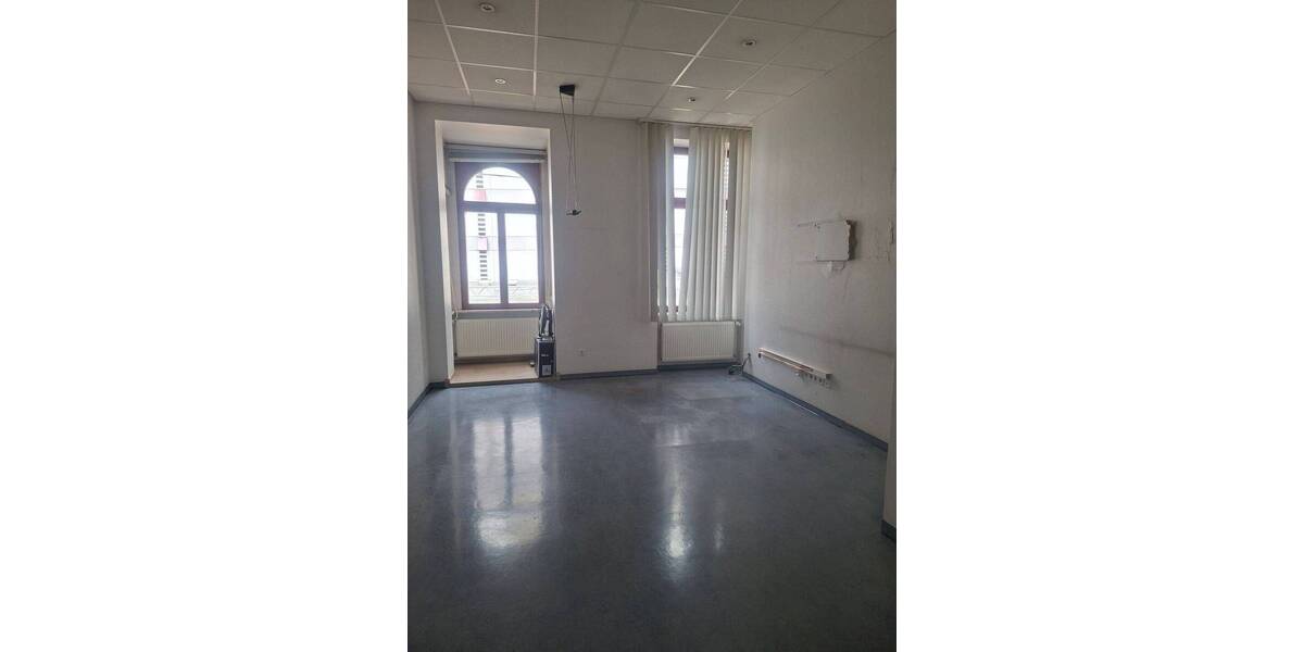 Gewerbeobjekt Saarbrücken St Johann - 5 Zimmer, 130 m&sup2;, 1.300&euro; | Angebot:26694547