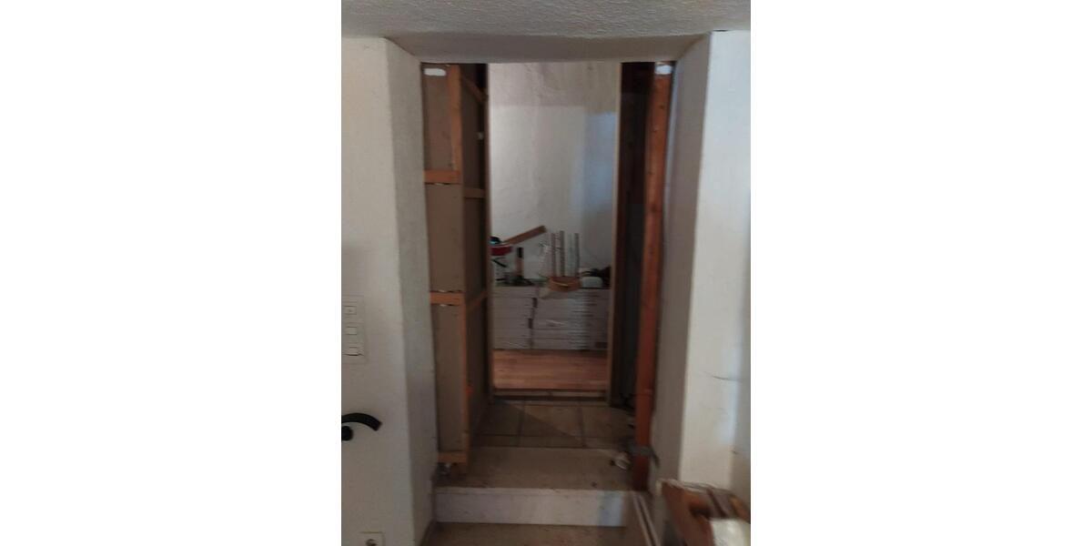 Doppelhaushälfte Olpe - 12 Zimmer, 200 m&sup2;, 950&euro; | Angebot:23580942