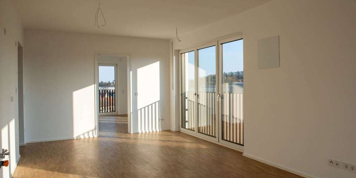 Etagenwohnung Regensburg Königswiesen - 3 Zimmer, 74 m&sup2;, 1.470&euro; | Angebot:25898487