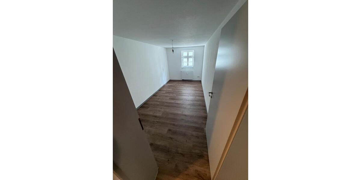 Erdgeschoßwohnung Bad Wildungen - 3.5 Zimmer, 73 m&sup2;, 600&euro; | Angebot:26327847