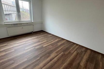 4 12 Zimmer Wohnung zu vermieten 4 zimmer