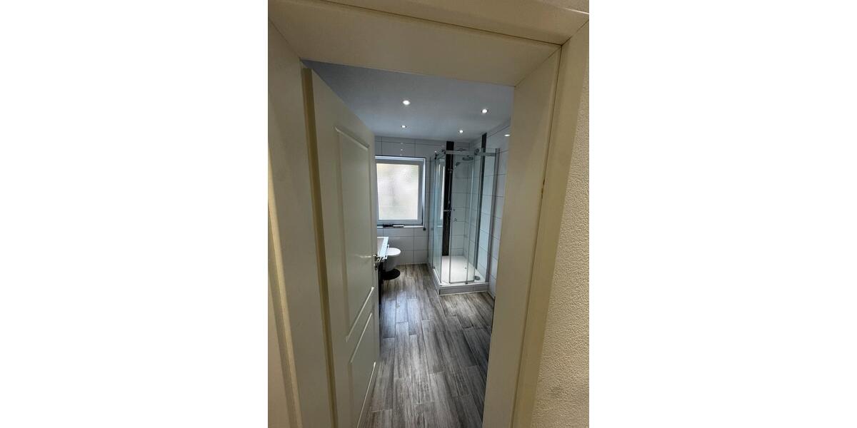 Etagenwohnung Rottenburg an der Laaber - 4 Zimmer, 93 m&sup2;, 1.250&euro; | Angebot:24842118