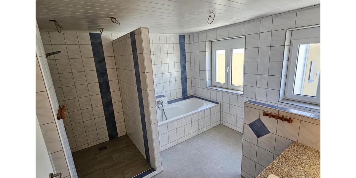 Etagenwohnung Neunburg vorm Wald - 2 Zimmer, 88 m&sup2;, 790&euro; | Angebot:26366339