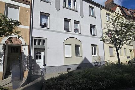 Wohnung Bitterfeld-Wolfen Bitterfeld - 3 Zimmer, 78 m&sup2;, 500&euro; | Angebot:22081258