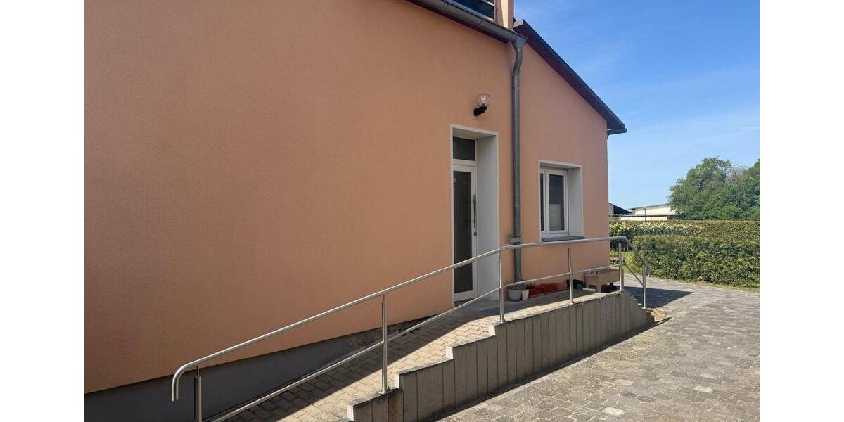Erdgeschoßwohnung Brandenburg an der Havel Bahnhofsvorstadt - 4 Zimmer, 90 m&sup2;, 1.400&euro; | Angebot:25999594