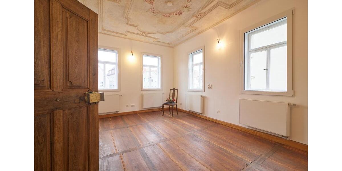 Etagenwohnung Bad Neustadt an der Saale - 2 Zimmer, 75 m&sup2;, 1.000&euro; | Angebot:26341940