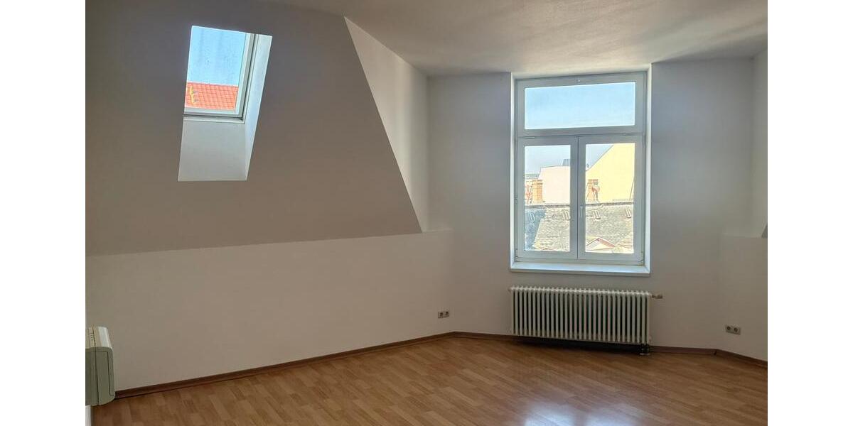Dachgeschoßwohnung Leipzig Altwest - 3 Zimmer, 99 m&sup2;, 1.050&euro; | Angebot:26490345