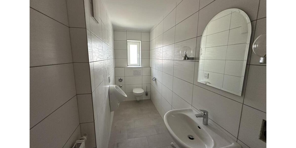 Gewerbeobjekt Allersberg Eismannsdorf - 2.360&euro; | Angebot:23417721
