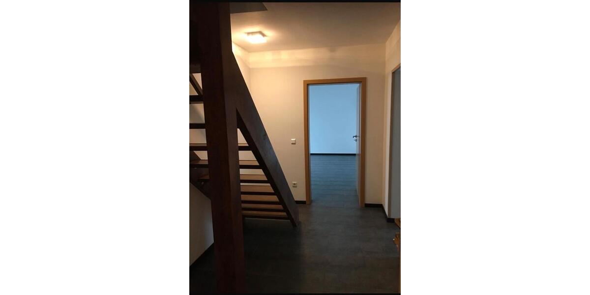 Etagenwohnung Saarburg - 3 Zimmer, 92 m&sup2;, 830&euro; | Angebot:23855937