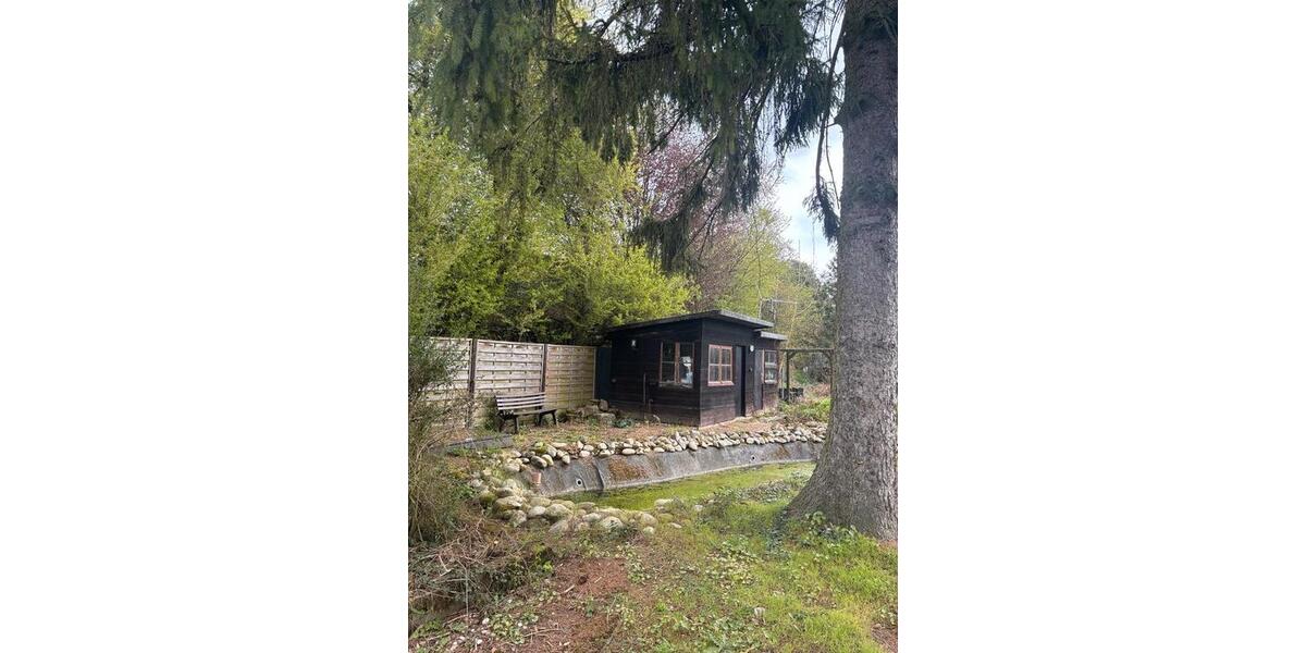 Einfamilienhaus Frankfurt am Main Sossenheim - 7 Zimmer, 200 m&sup2;, 4.100&euro; | Angebot:26040890