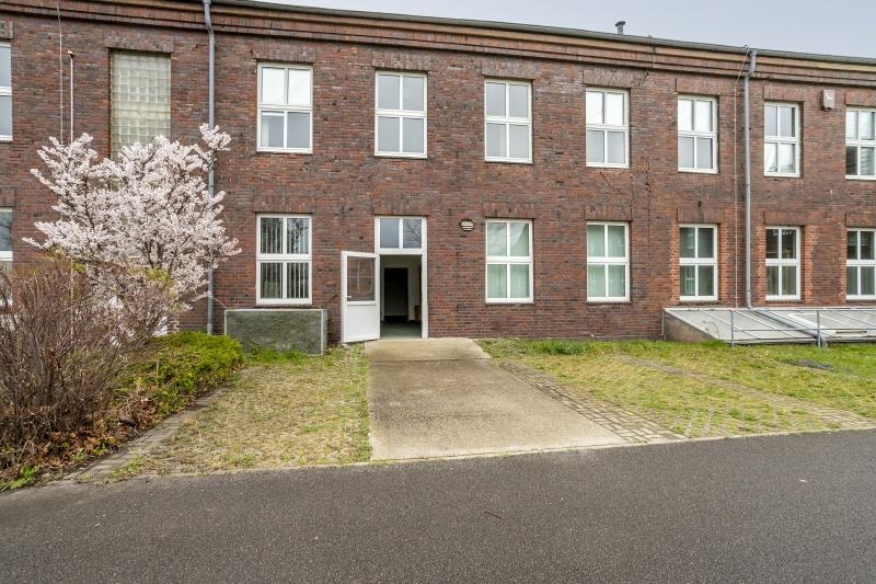 Gewerbeobjekt Rötha - 749&euro; | Angebot:25924250