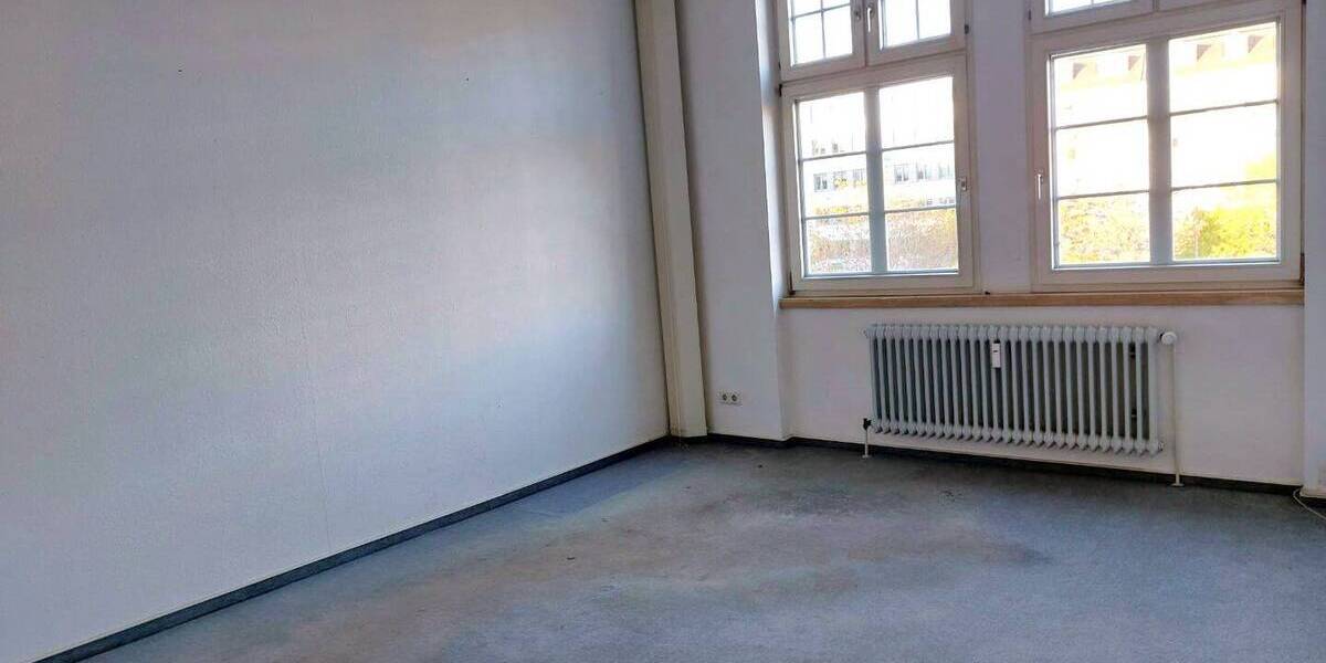Gewerbeobjekt Saarbrücken St Johann - 5 Zimmer, 120 m&sup2;, 990&euro; | Angebot:26501573