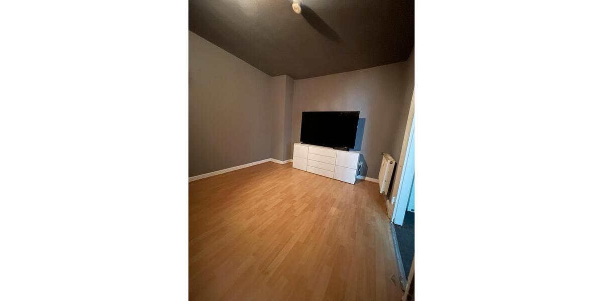 Wohnen auf Zeit Wuppertal Elberfeld - 1 Zimmer, 33 m&sup2;, 499&euro; | Angebot:26628624