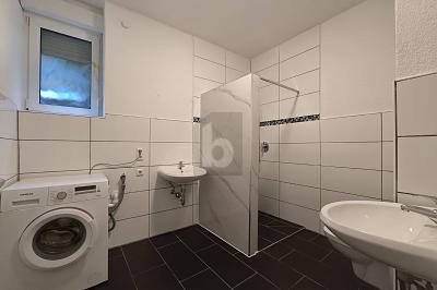 SCHÖNES WG-ZIMMER IN ZENTRALER LAGE (3) - Erdgeschoßwohnung Geislingen an der Steige | Angebot:24874224