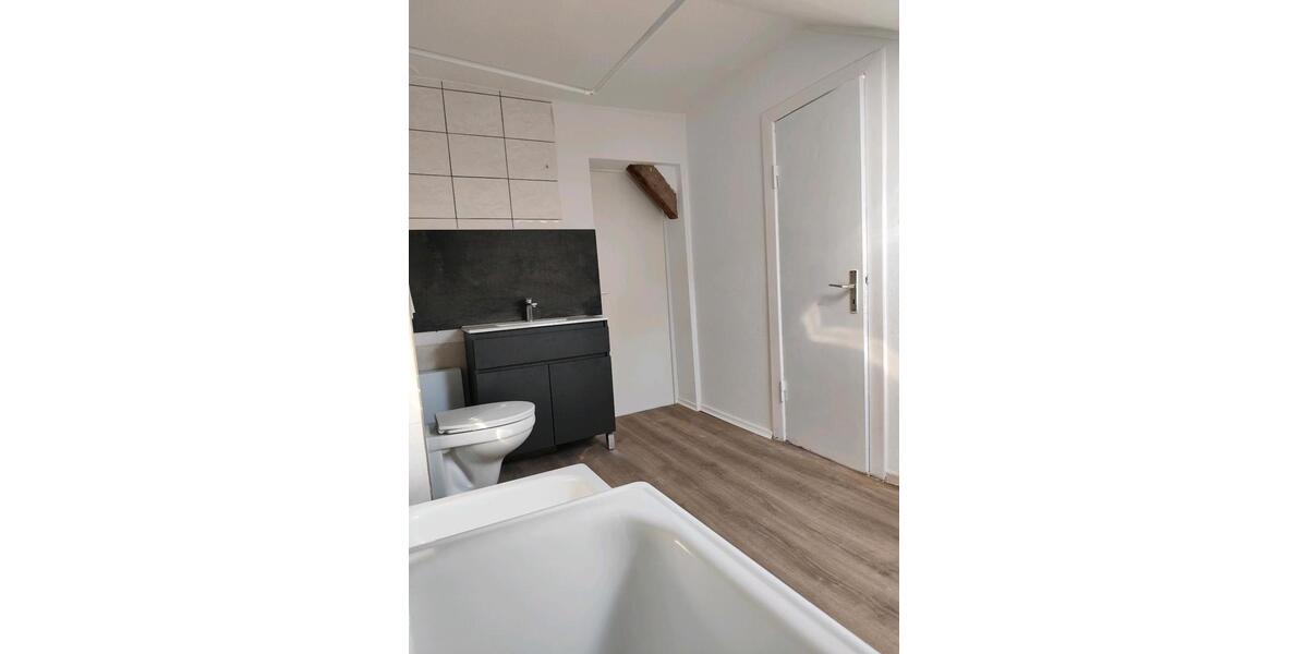 Etagenwohnung Ratzeburg - 3 Zimmer, 85 m&sup2;, 795&euro; | Angebot:26563459