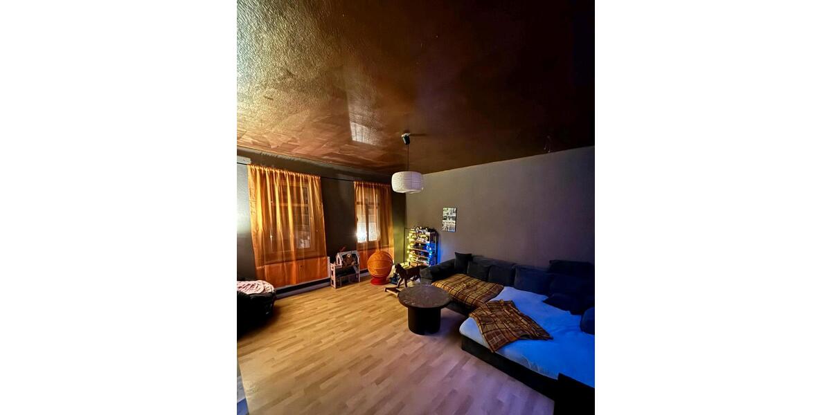 Etagenwohnung Zwönitz - 3 Zimmer, 73 m&sup2;, 430&euro; | Angebot:24981259