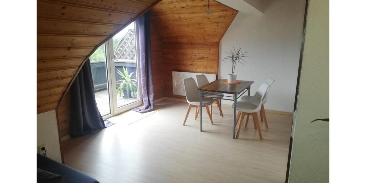 Gemütliche 3 Zimmer DG - Wohnung im OT von Naila zu vermieten 3 zimmer