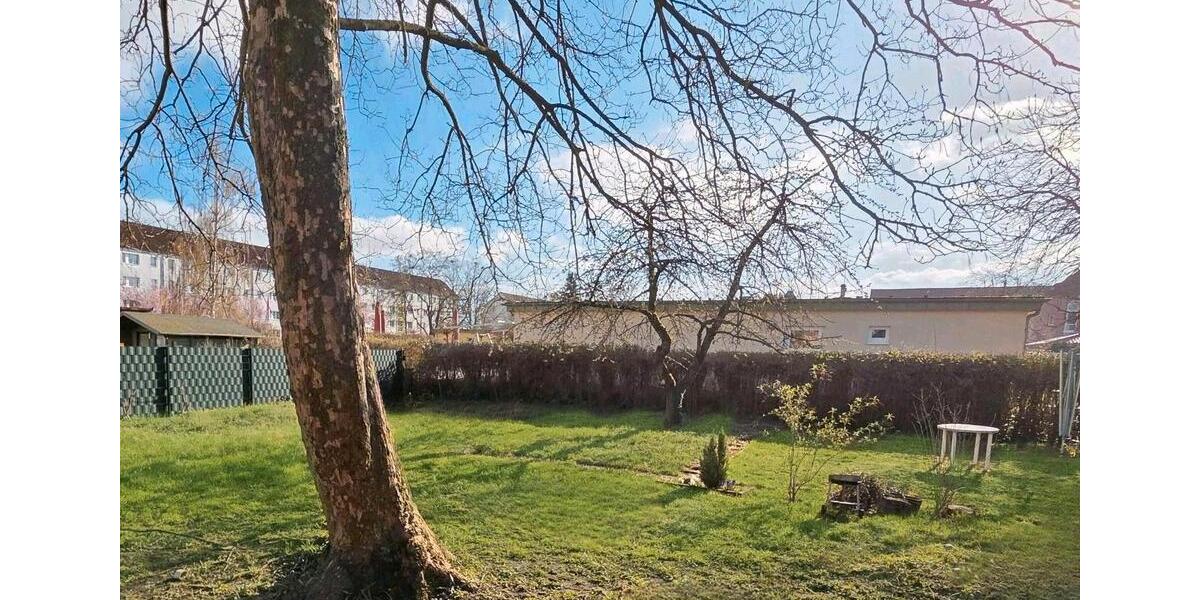 Etagenwohnung Tangermünde - 3 Zimmer, 95 m&sup2;, 850&euro; | Angebot:26119504