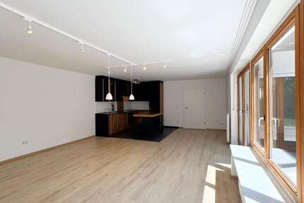 Haus Gauting-Königswiesen Königswiesen - 6 Zimmer, 165 m&sup2;, 2.805&euro; | Angebot:27091800