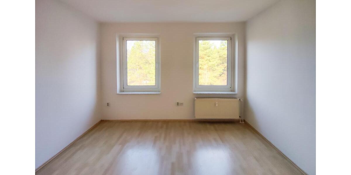 Etagenwohnung Jänschwalde Kolonie - 3 Zimmer, 65 m&sup2;, 325&euro; | Angebot:25838366