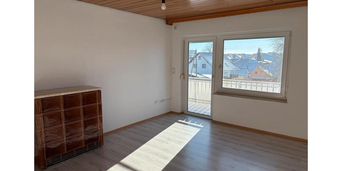 Etagenwohnung Dunningen - 4.5 Zimmer, 118 m&sup2;, 700&euro; | Angebot:25815171