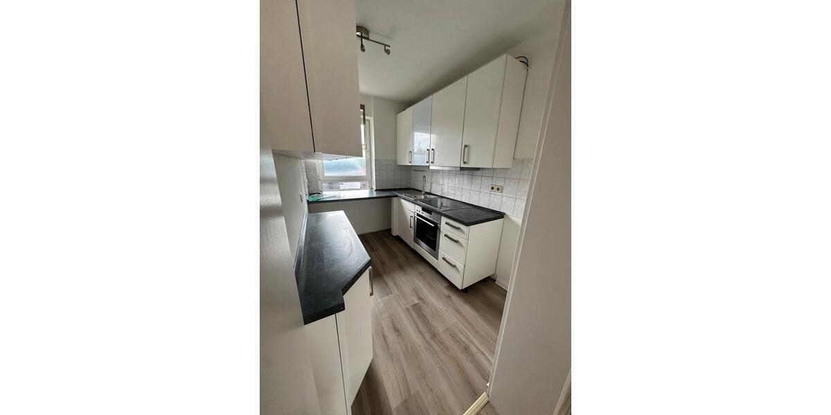 Erdgeschoßwohnung Henstedt-Ulzburg Ulzburg - 3 Zimmer, 67 m&sup2;, 1.300&euro; | Angebot:26695334