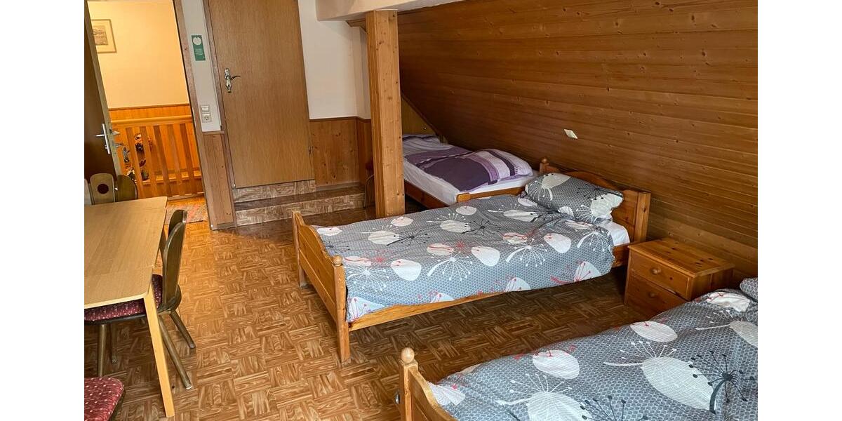 Etagenwohnung Bühl - 1 Zimmer, 24 m&sup2;, 650&euro; | Angebot:24480016
