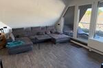 Top 3,5 Zimmer Wohnung mit großer LoggiaTerasse zimmer