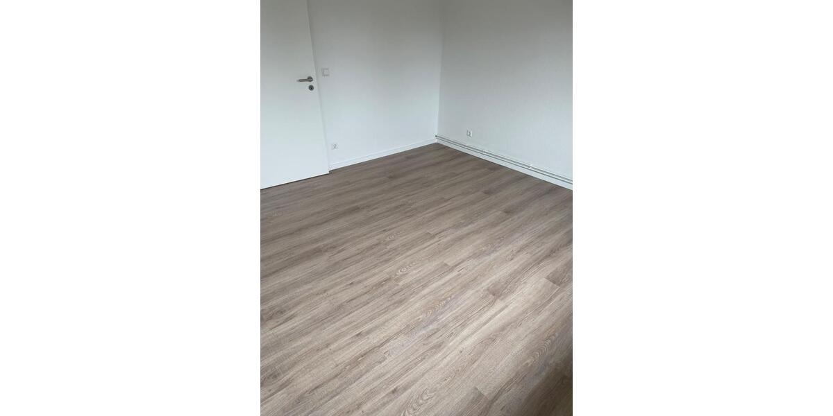 Dachgeschoßwohnung Haselünne - 3 Zimmer, 83 m&sup2;, 700&euro; | Angebot:26003943