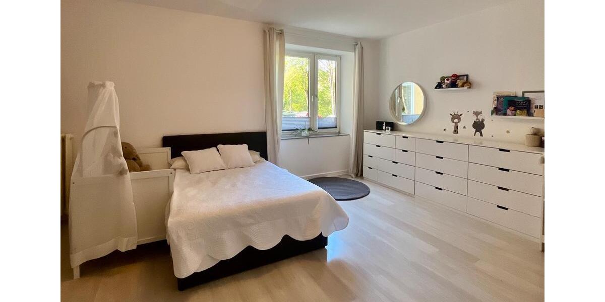 Erdgeschoßwohnung Kassel Vorderer Westen - 3 Zimmer, 115 m&sup2;, 1.270&euro; | Angebot:26285054