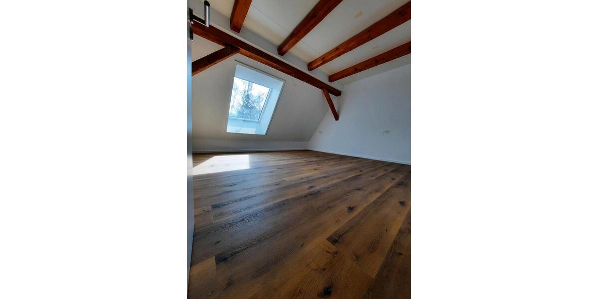 Etagenwohnung Zimmern ob Rottweil - 2 Zimmer, 420 m&sup2;, 490&euro; | Angebot:26183202